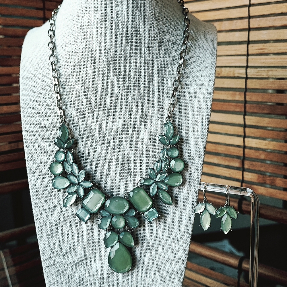 Charming Charlie's Acrylic Lucite Moonstone Green Faceted Necklace & Earrings